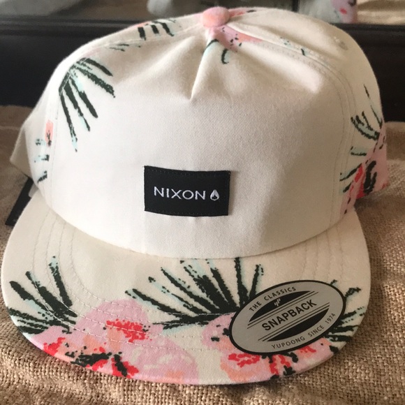 nixon snapback